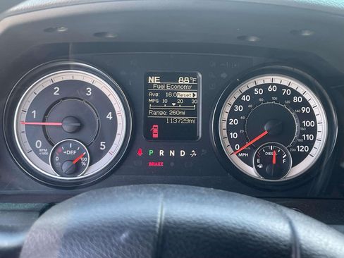 Used 2017 RAM 3500 Tradesman w/ Chrome Appearance Group AWD/4WD image 19