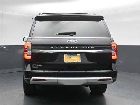 Certified 2024 Ford Expedition Limited AWD/4WD image 2