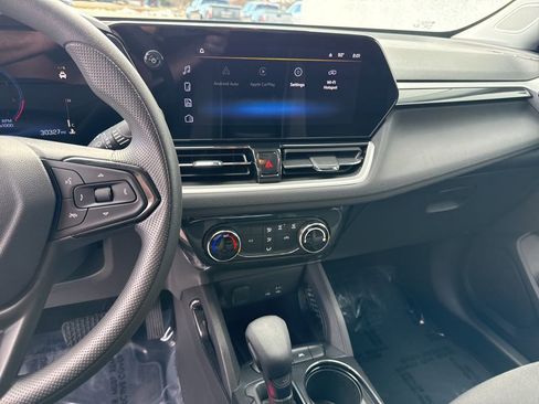 Used 2025 Chevrolet TrailBlazer LT image 20