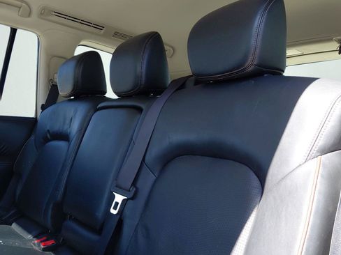 Used 2020 Nissan Armada SL w/ Premium Package AWD/4WD image 39