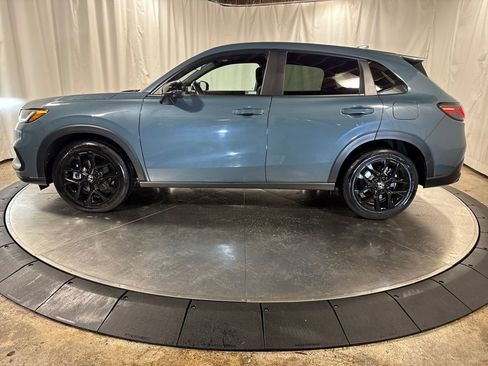 Used 2023 Honda HR-V Sport image 6