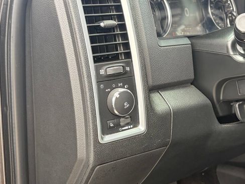 Used 2017 RAM 2500 Power Wagon w/ Luxury Group AWD/4WD image 6