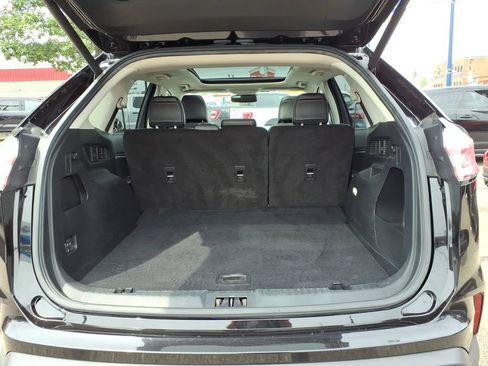Certified 2023 Ford Edge SEL w/ Convenience Package AWD/4WD image 9