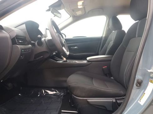 Used 2024 Nissan Sentra SV FWD image 13
