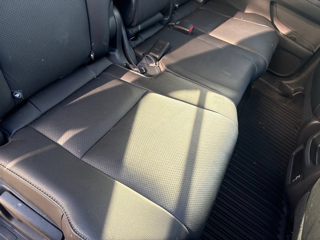 Used 2023 Honda Passport EX-L image 35