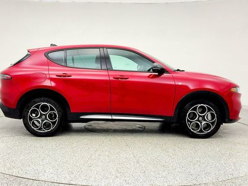 Used 2024 Alfa Romeo Tonale Ti image 4