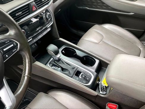 Used 2020 Hyundai Santa Fe Limited FWD image 17