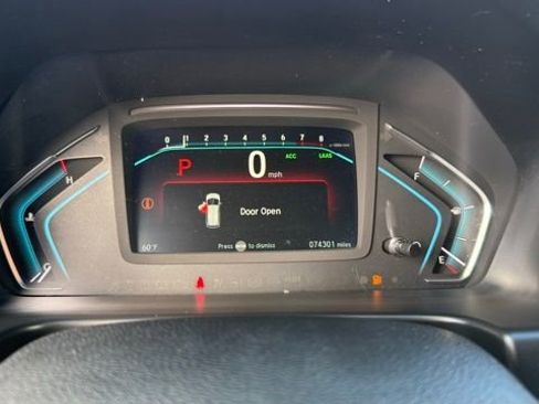 Used 2018 Honda Odyssey EX-L image 34