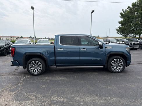 Used 2026 GMC Sierra 1500 Denali AWD/4WD image 4