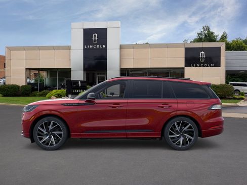 New 2026 Lincoln Aviator Black Label w/ Jet Appearance Package AWD/4WD image 3