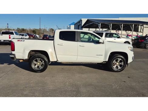 Used 2016 Chevrolet Colorado Z71 image 9