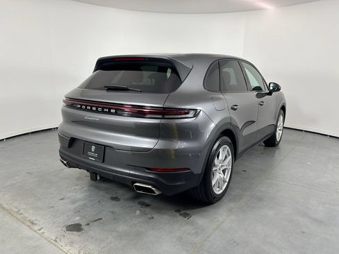 Certified 2026 Porsche Cayenne AWD/4WD image 7
