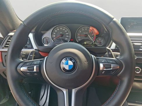 Used 2015 BMW M4 Coupe RWD image 15