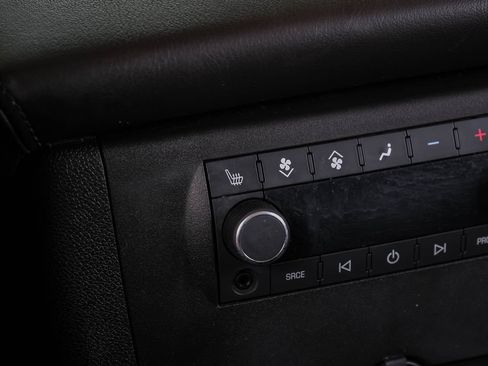 Used 2013 GMC Yukon XL Denali AWD/4WD image 58
