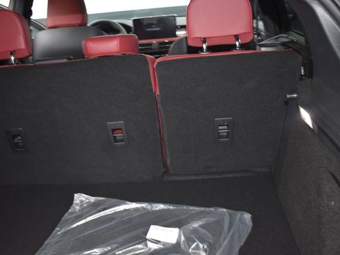 New 2025 Lincoln Corsair Grand Touring image 12