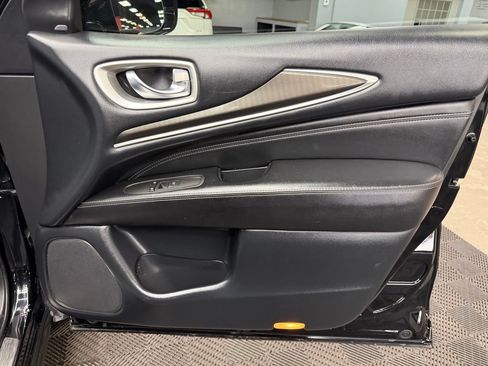 Used 2020 INFINITI QX60 Luxe w/ Essential Package FWD image 56