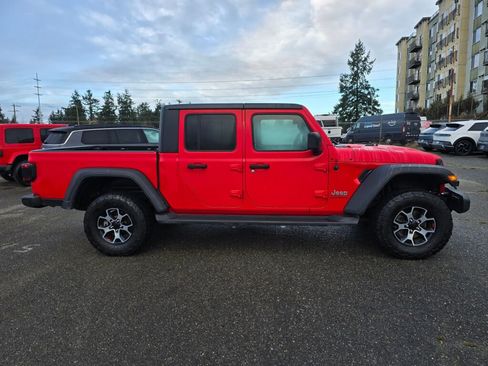 Used 2020 Jeep Gladiator Overland image 9