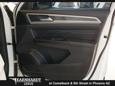 Used 2020 Volkswagen Atlas Cross Sport SEL AWD/4WD image 12