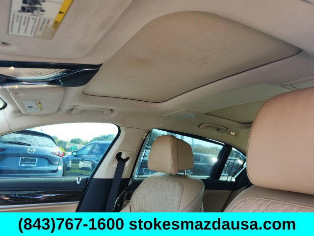 Used 2020 BMW 740i w/ Premium Package RWD image 7