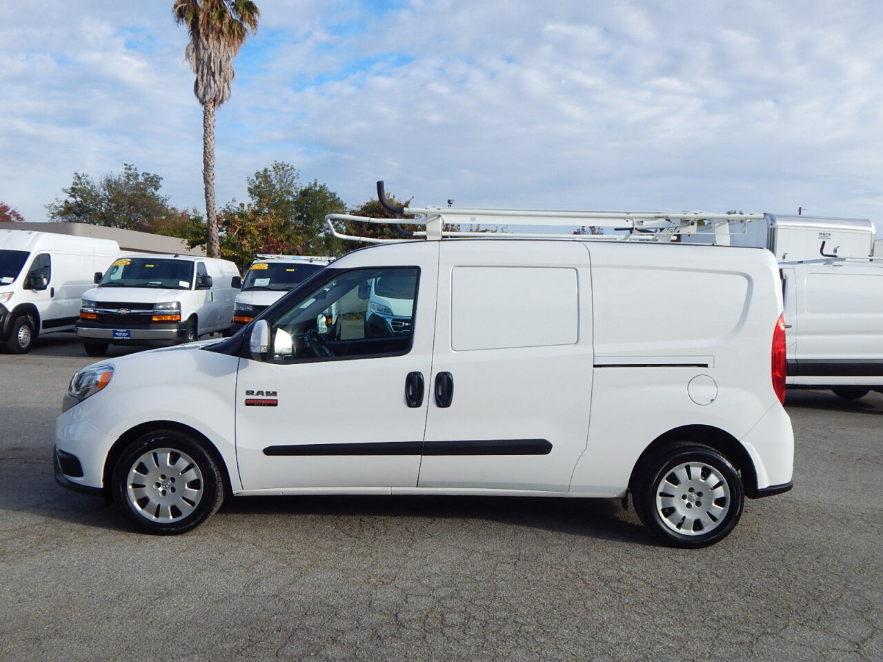Used 2019 RAM ProMaster City Tradesman SLT FWD image 5