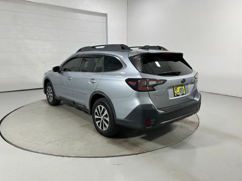 Used 2021 Subaru Outback Premium AWD/4WD image 23