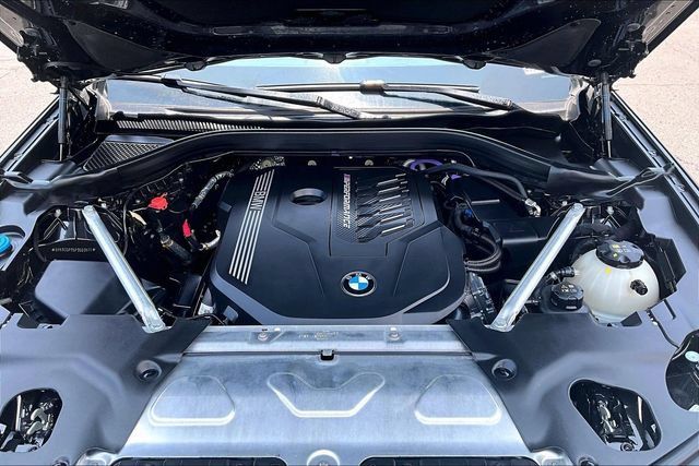 Used 2023 BMW X3 M40i w/ Parking Assistance Package AWD/4WD image 9
