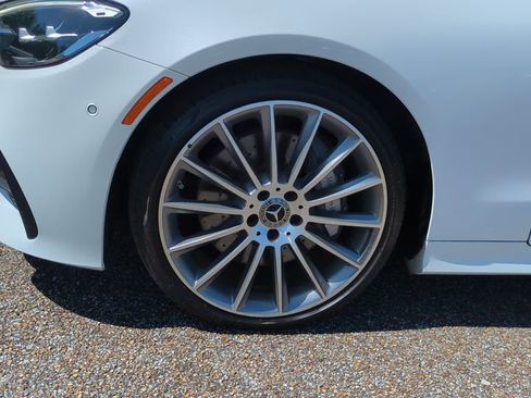 Used 2023 Mercedes-Benz E 450 Cabriolet image 10