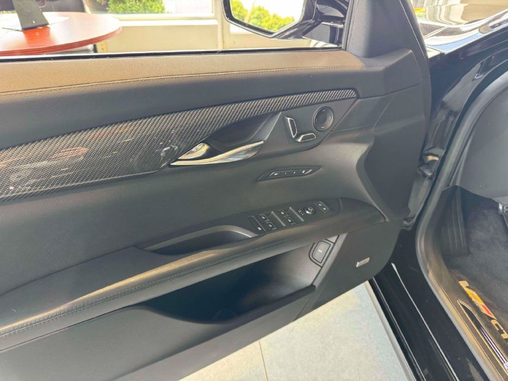 Used 2020 Cadillac CT6 V AWD/4WD image 13