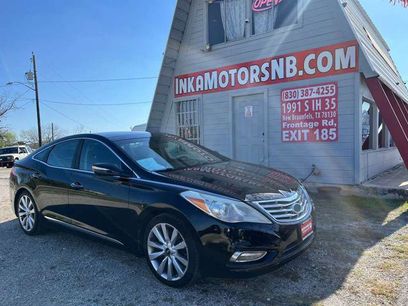 Used 2013 Hyundai Azera w/ Technology Pkg