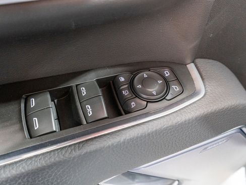 Used 2025 GMC Sierra 2500 Denali w/ Denali Reserve Package image 17