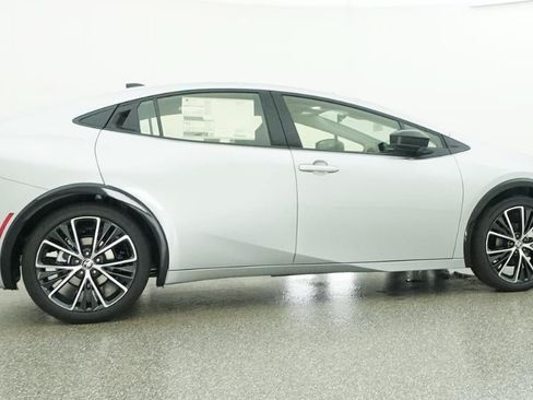 New 2026 Toyota Prius XLE FWD image 26