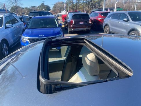 Used 2020 Cadillac CT4 Premium Luxury image 11