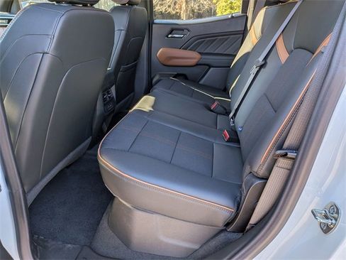 New 2026 GMC Canyon AT4 image 27