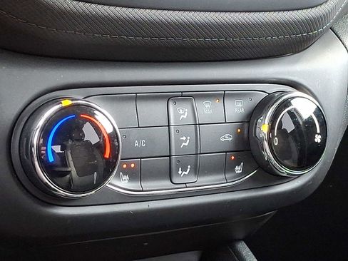 Used 2023 Chevrolet TrailBlazer LT image 15