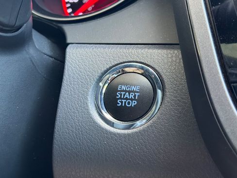 Used 2021 Toyota Camry XSE FWD image 27