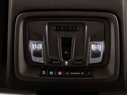 Used 2024 GMC Sierra 1500 SLE w/ Preferred Package image 29