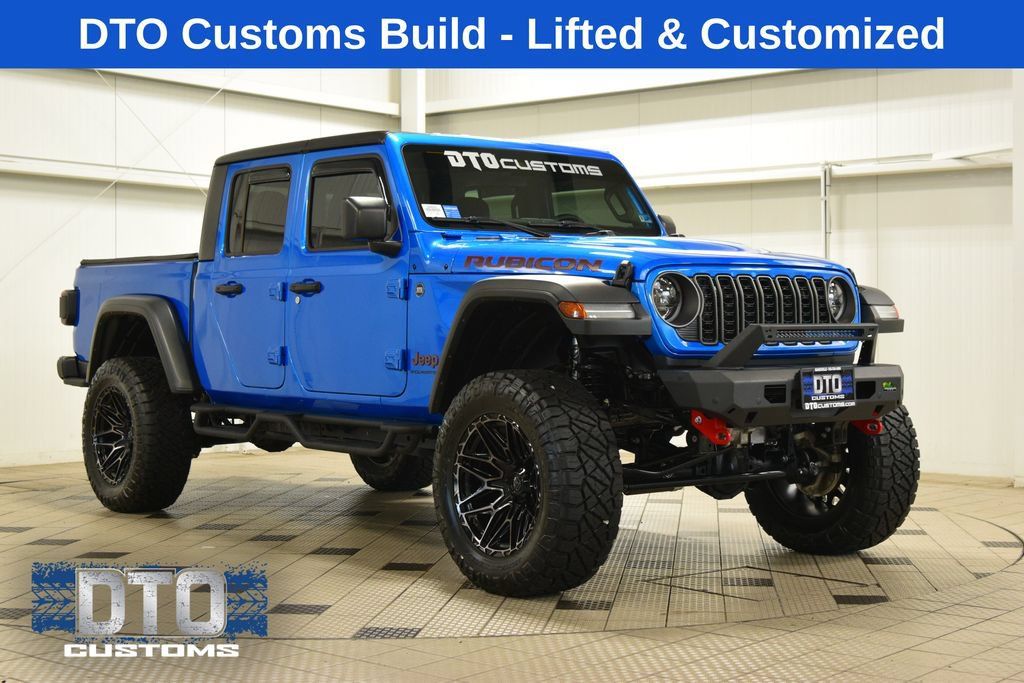 Used 2025 Jeep Gladiator Rubicon w/ Safety Group AWD/4WD image 1