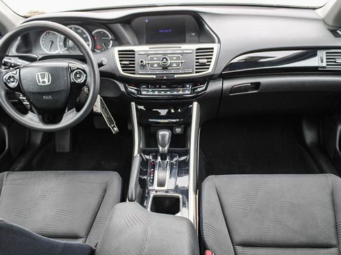 Used 2017 Honda Accord LX image 11