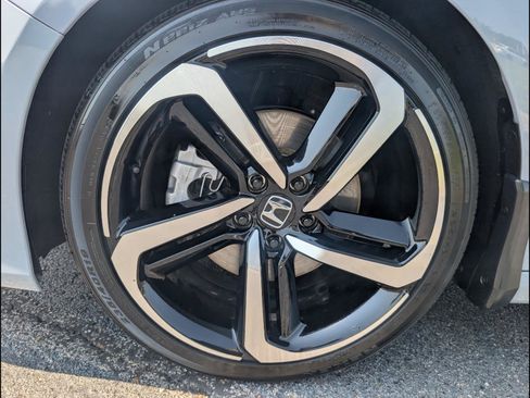 Used 2022 Honda Accord Sport image 18