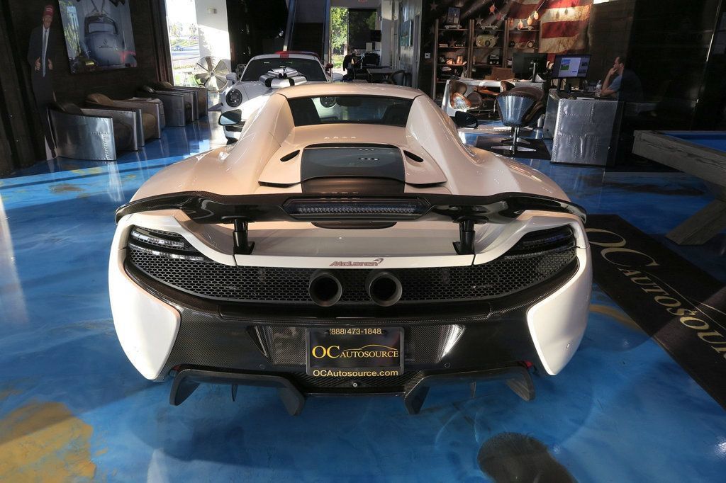 Used 2015 McLaren 650S Spider RWD image 13