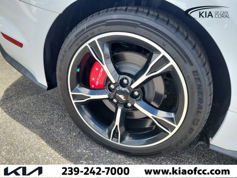 Used 2016 Ford Mustang GT Premium RWD image 10