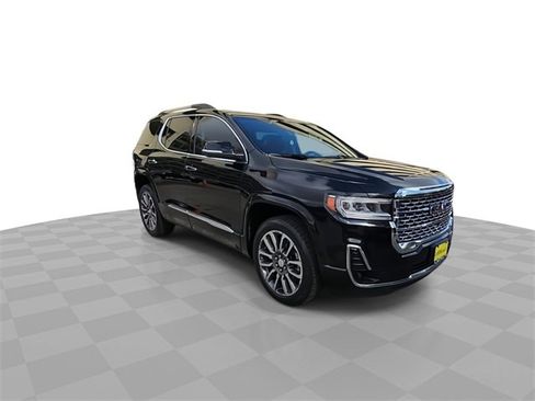 Used 2021 GMC Acadia Denali w/ Denali Technology Package image 2