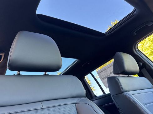 New 2025 Hyundai Santa Fe Calligraphy image 15