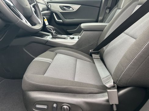 New 2026 Chevrolet Blazer LT w/ Convenience Package FWD image 11