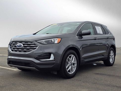 Used 2022 Ford Edge SEL image 3