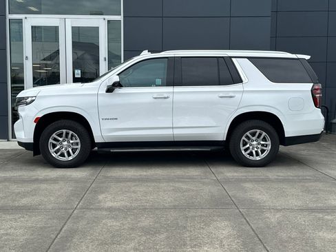 Used 2022 Chevrolet Tahoe LT w/ Luxury Package AWD/4WD image 6