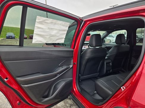New 2026 Jeep Cherokee Limited AWD/4WD image 24