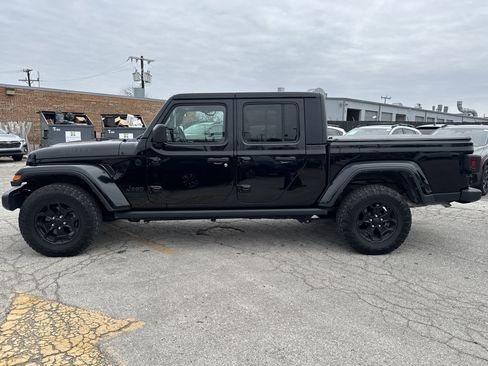 Used 2022 Jeep Gladiator Willys image 6