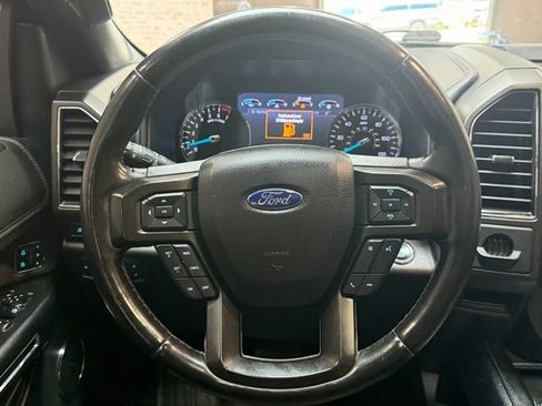 Used 2020 Ford Expedition Limited RWD image 17