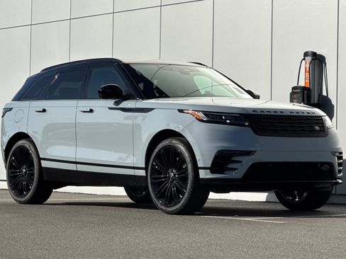 New 2026 Land Rover Range Rover Velar Dynamic SE image 7